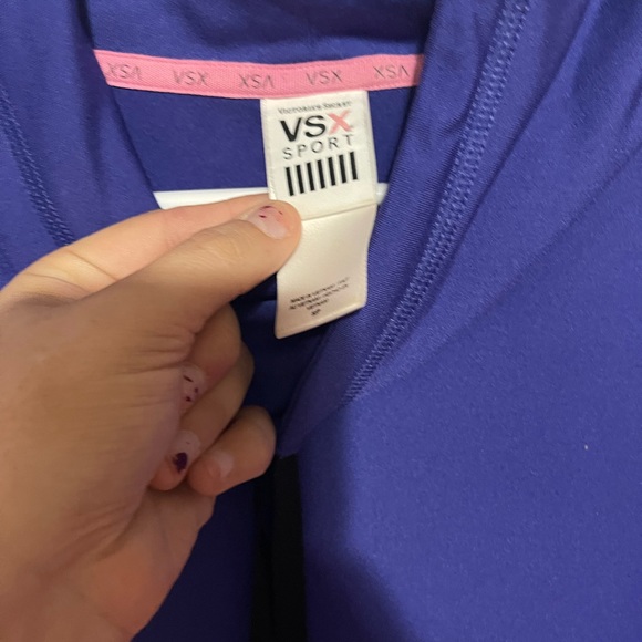 VSX athletic fleece lined pullover - Picture 3 of 4